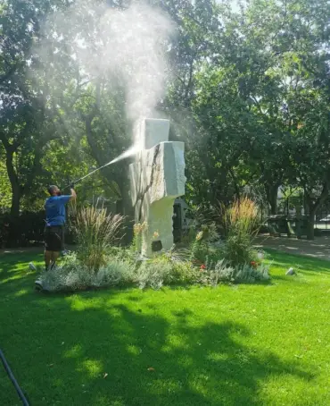 Szobor és műemlékek tisztítása 